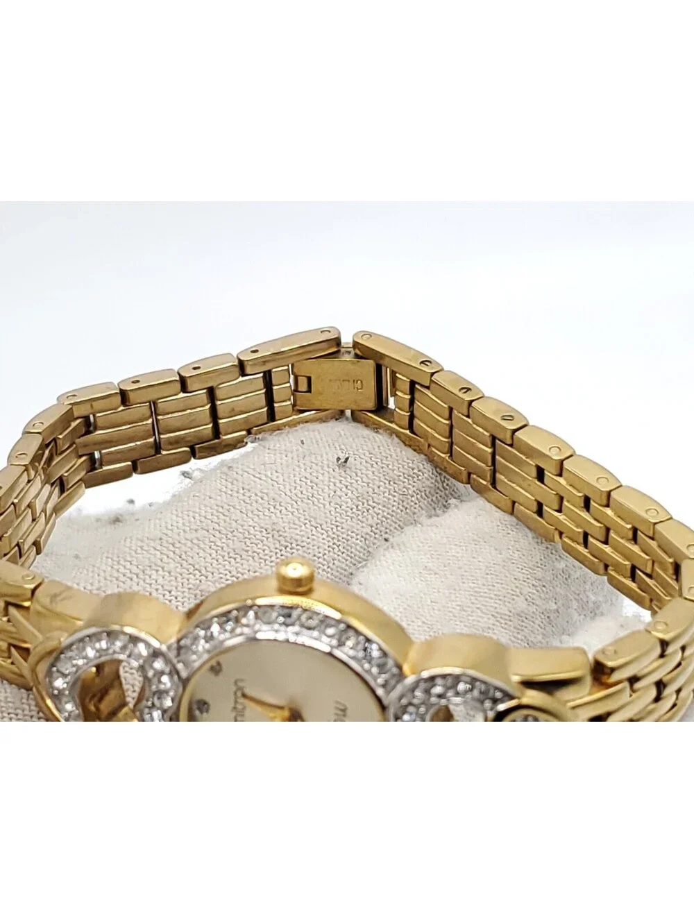 Armitron Now Quartz Watch Womens New Battery Rhinestone Bezel 22mm